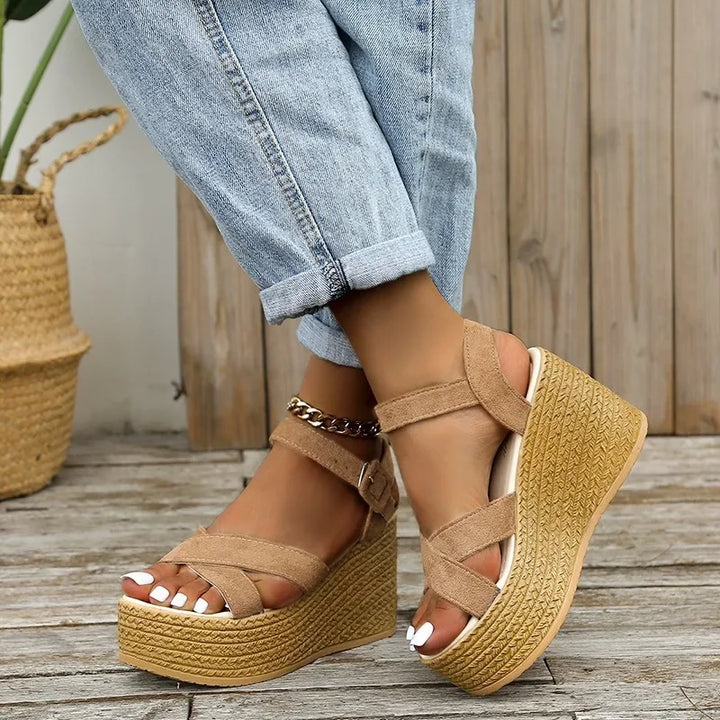 Georgia - Stylish Platform Sandals for a Trendy Look