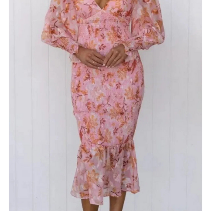 Ubbeline - Elegant Midi Dress with Floral Print