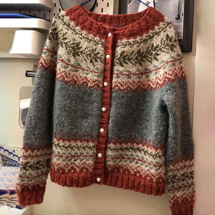 Margot - Timeless Vintage Button Sweater