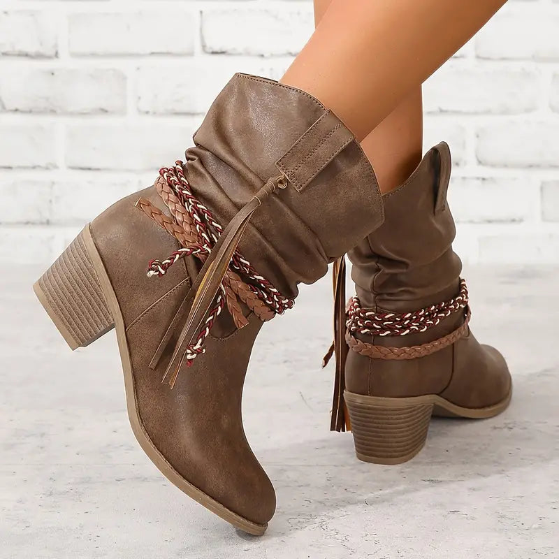 Martha - Stylish cowboy boots for women with a western flair