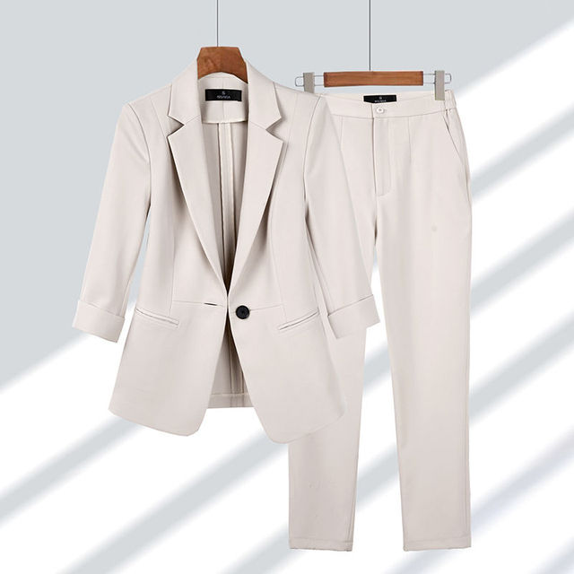 Abigail™ - Basic Blazer & Hose Set