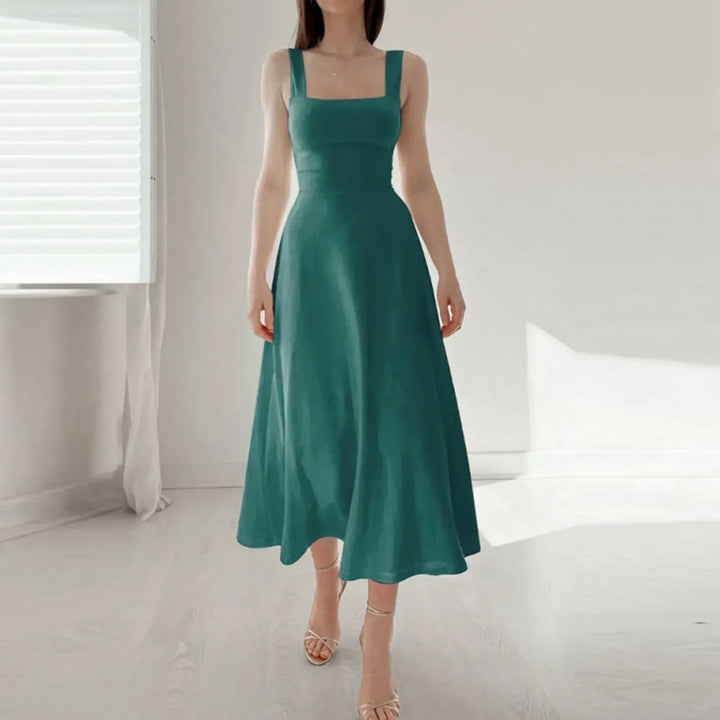 Matilde™ - Elegant Dress with Square Neckline