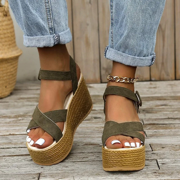 Georgia - Stylish Platform Sandals for a Trendy Look