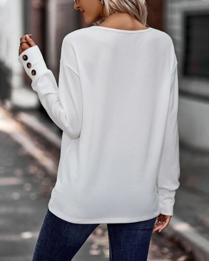 Therese - Elegant and Comfortable Solid Colour V-Neck Top with Buttons for the Fashion-conscious Woman