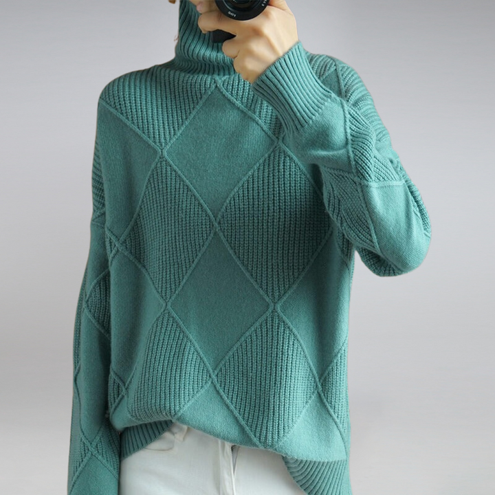Valentina | Elegant turtleneck for a stylish look