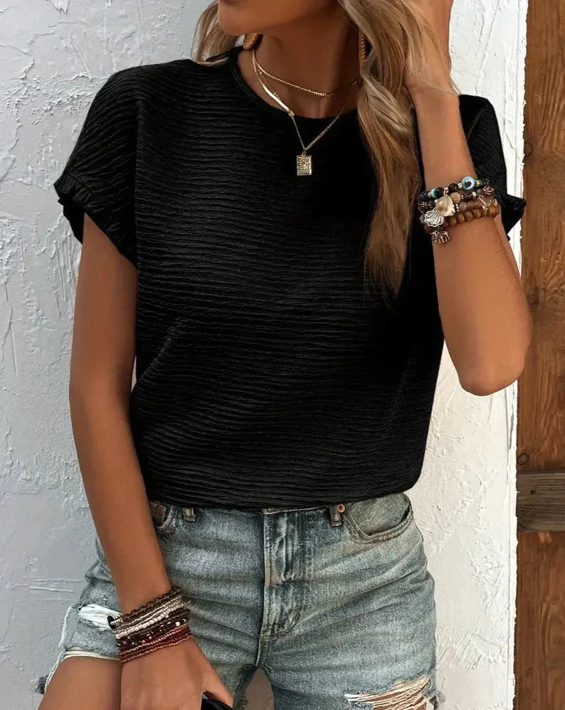 Jinky - Cute Women's Round Neck T-shirt with Short Sleeves