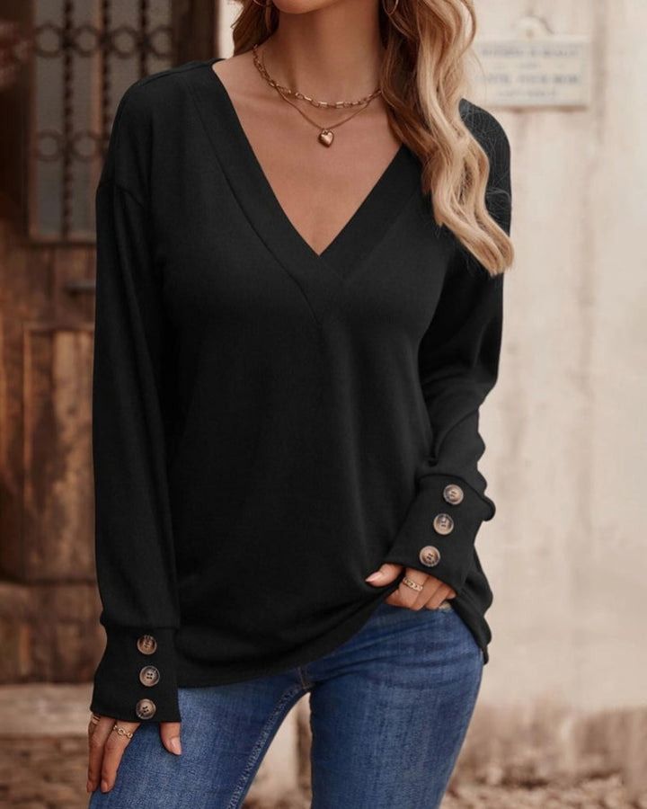 Therese - Elegant and Comfortable Solid Colour V-Neck Top with Buttons for the Fashion-conscious Woman