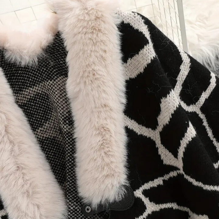 EIRENE - Luxury and Comfortable Women's Lapel Coat for an Elegant Look