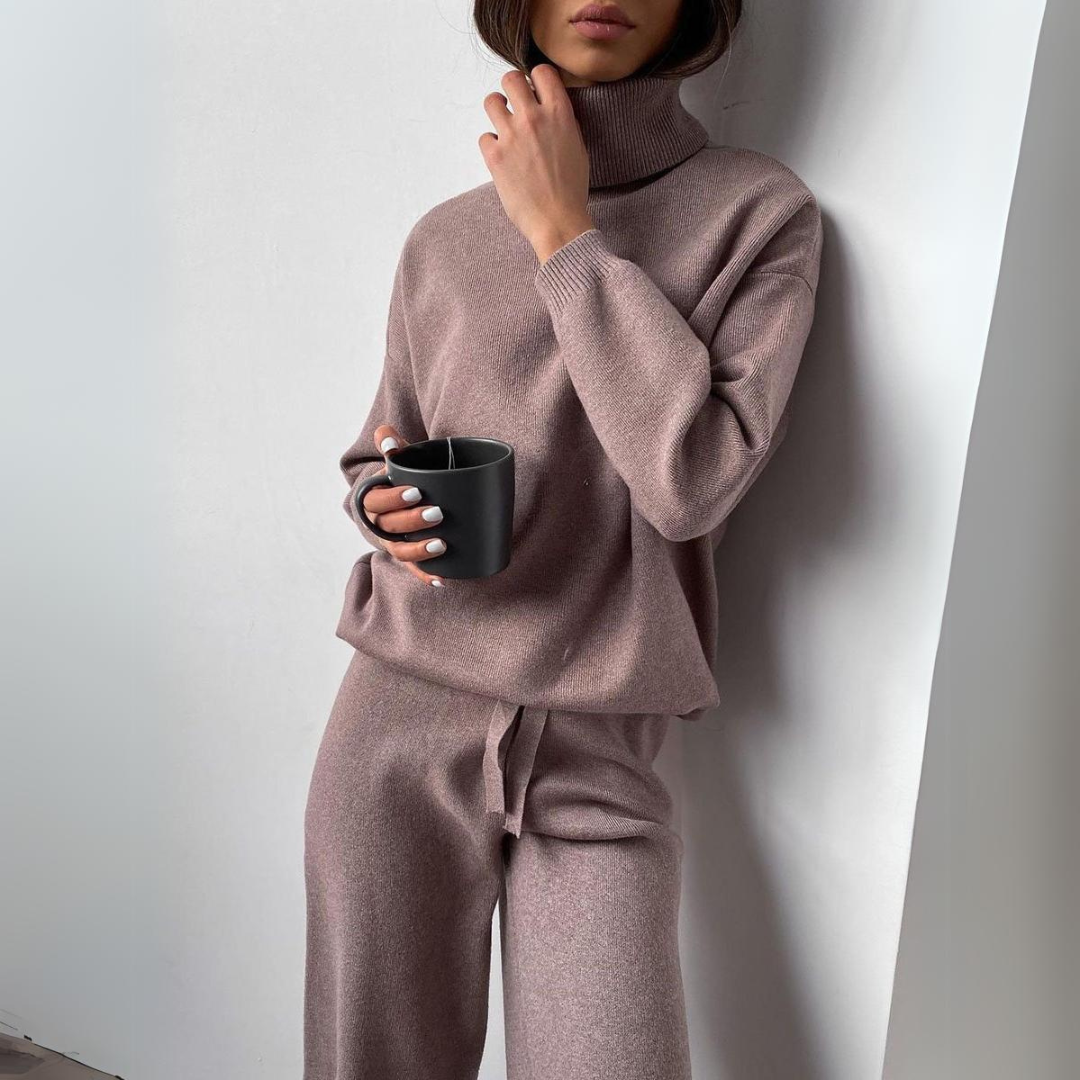 Anna™ - Elegant Set with Sweater