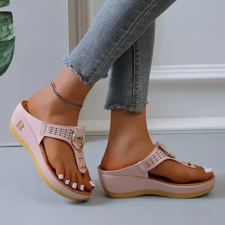 Aveline - Stylish Open-Toe Sandals Perfect for Summer Adventures