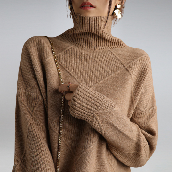 Valentina | Elegant turtleneck for a stylish look