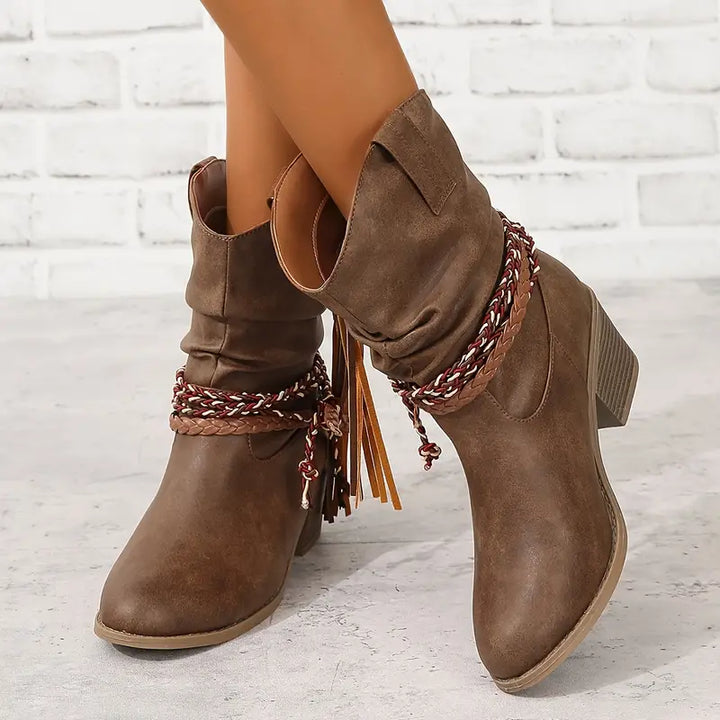 Martha - Stylish cowboy boots for women with a western flair