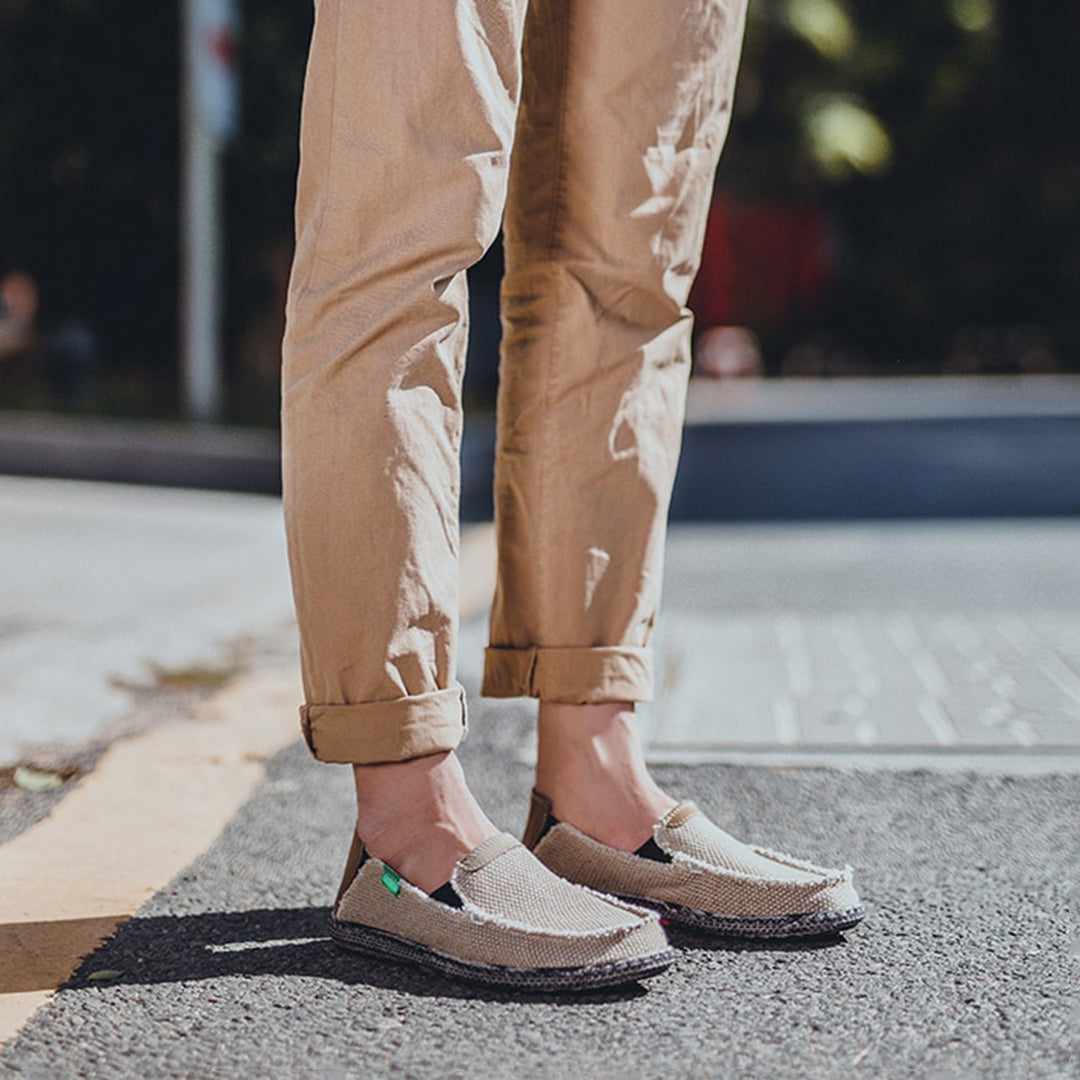 ALEXANDER - Comfortable and breathable loafer