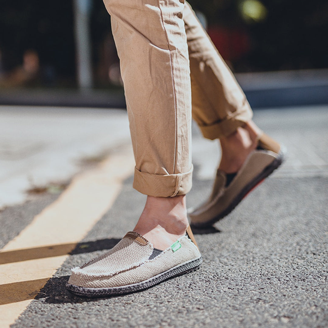 ALEXANDER - Comfortable and breathable loafer