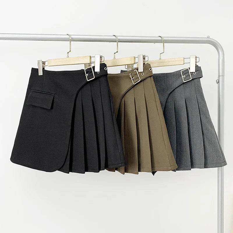 Jana - Asymmetric mini skirt