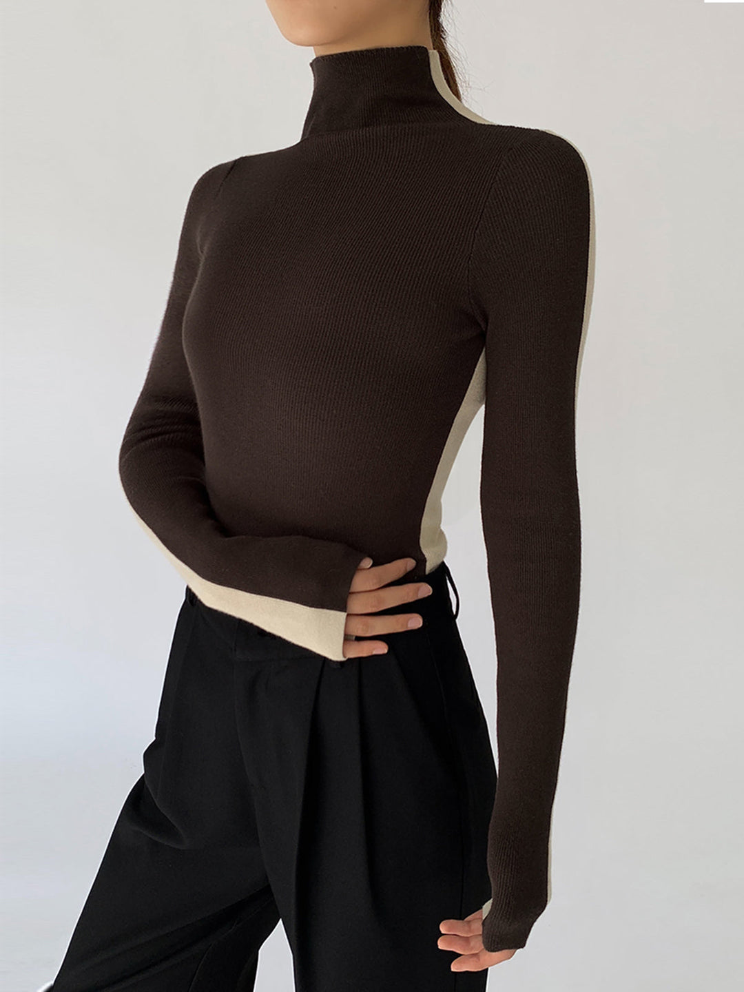 Chic bicolour knitted women's long-sleeved top | Sophie