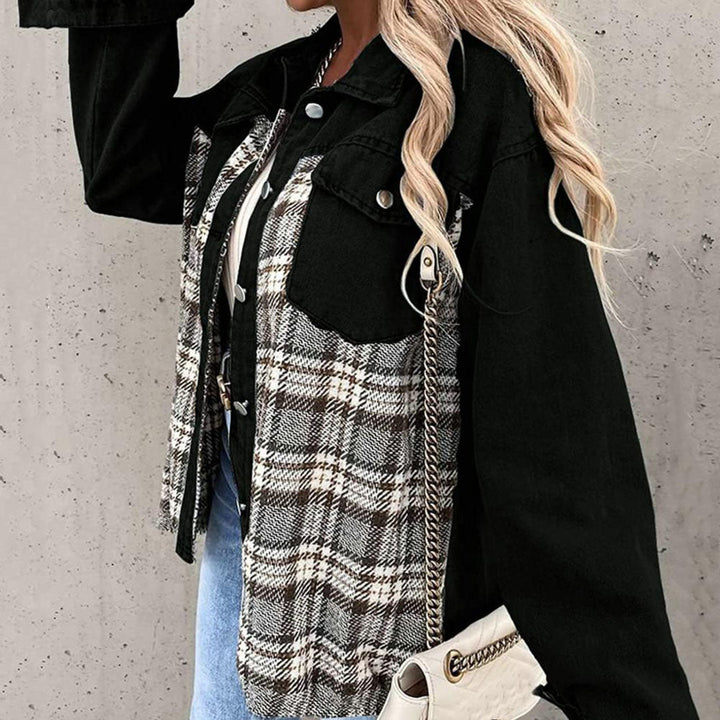 KAIA - Trendy Women's Jacket for the Fashion-conscious Woman