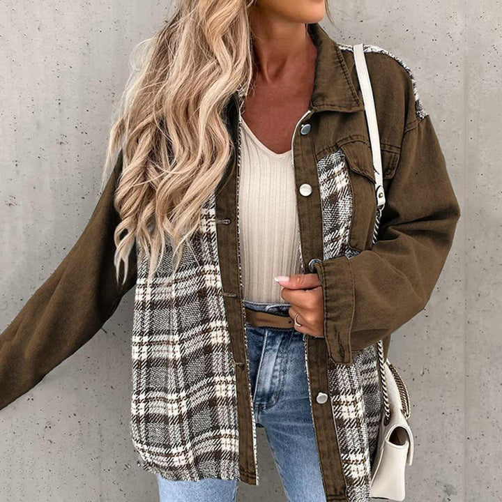 KAIA - Trendy Women's Jacket for the Fashion-conscious Woman