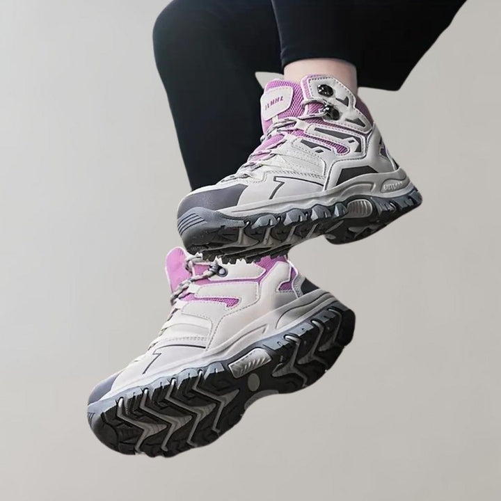 Maija - Women's hiking boots with Anti-slip Technology