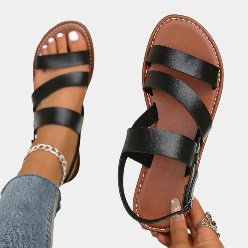 Elegant women's beach sandals - Perfect for a summer look!