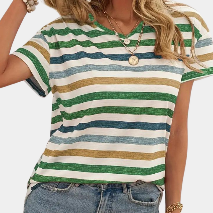 Aika - Trendy Striped T-shirt for Women in Casual Style