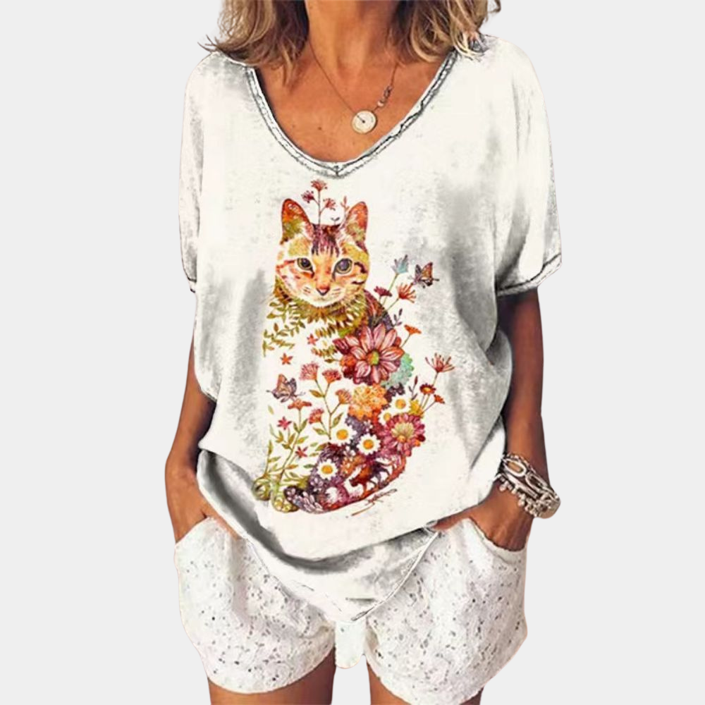 Fashionable Women's T-Shirt with Cat Print