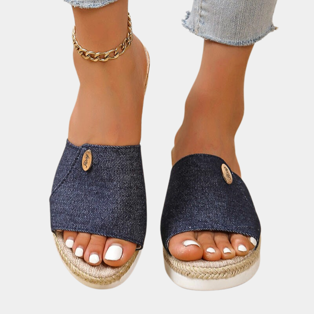 Chic and Comfortable Casual Sandals for Women