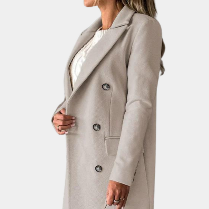 Stylish and comfortable women's jacket for every occasion