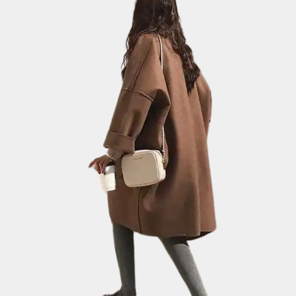 Chic Oversized Women's Coat for a Trendy Look