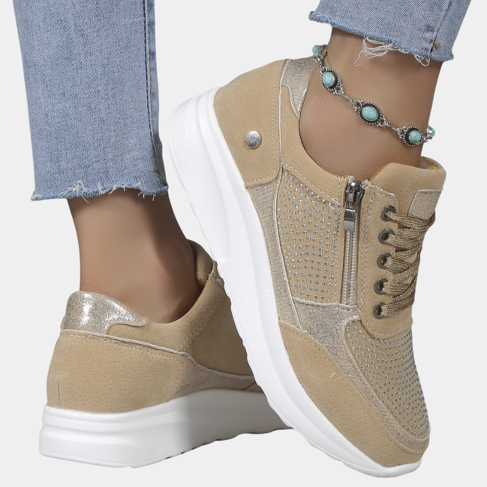 Pola - Stylish and Cozy Women's Sneakers