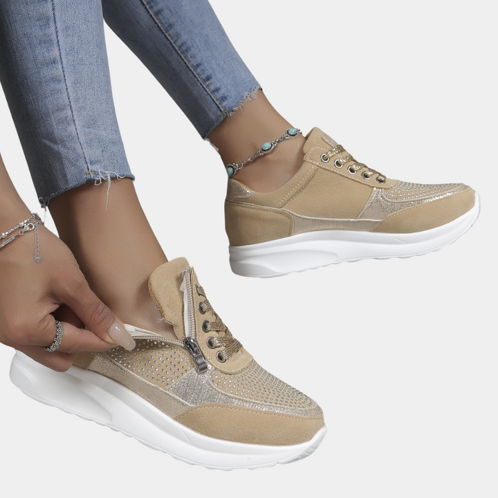 Pola - Stylish and Cozy Women's Sneakers