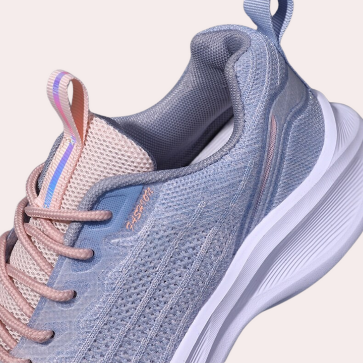 Stylish and airy women's trainers for ultimate comfort