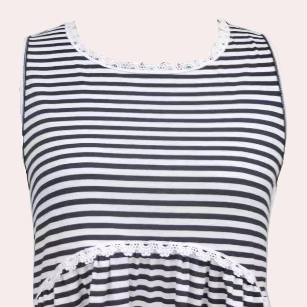 Stylish striped knitted tank top for women