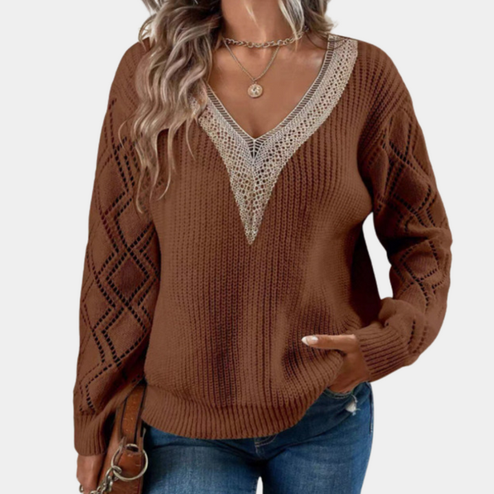 Stylish women's long-sleeved knitted jumper