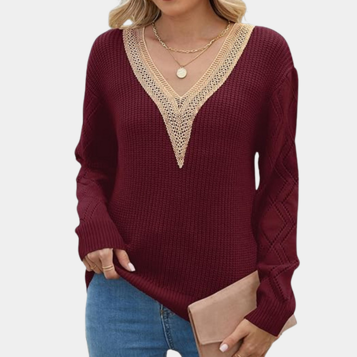 Stylish women's long-sleeved knitted jumper