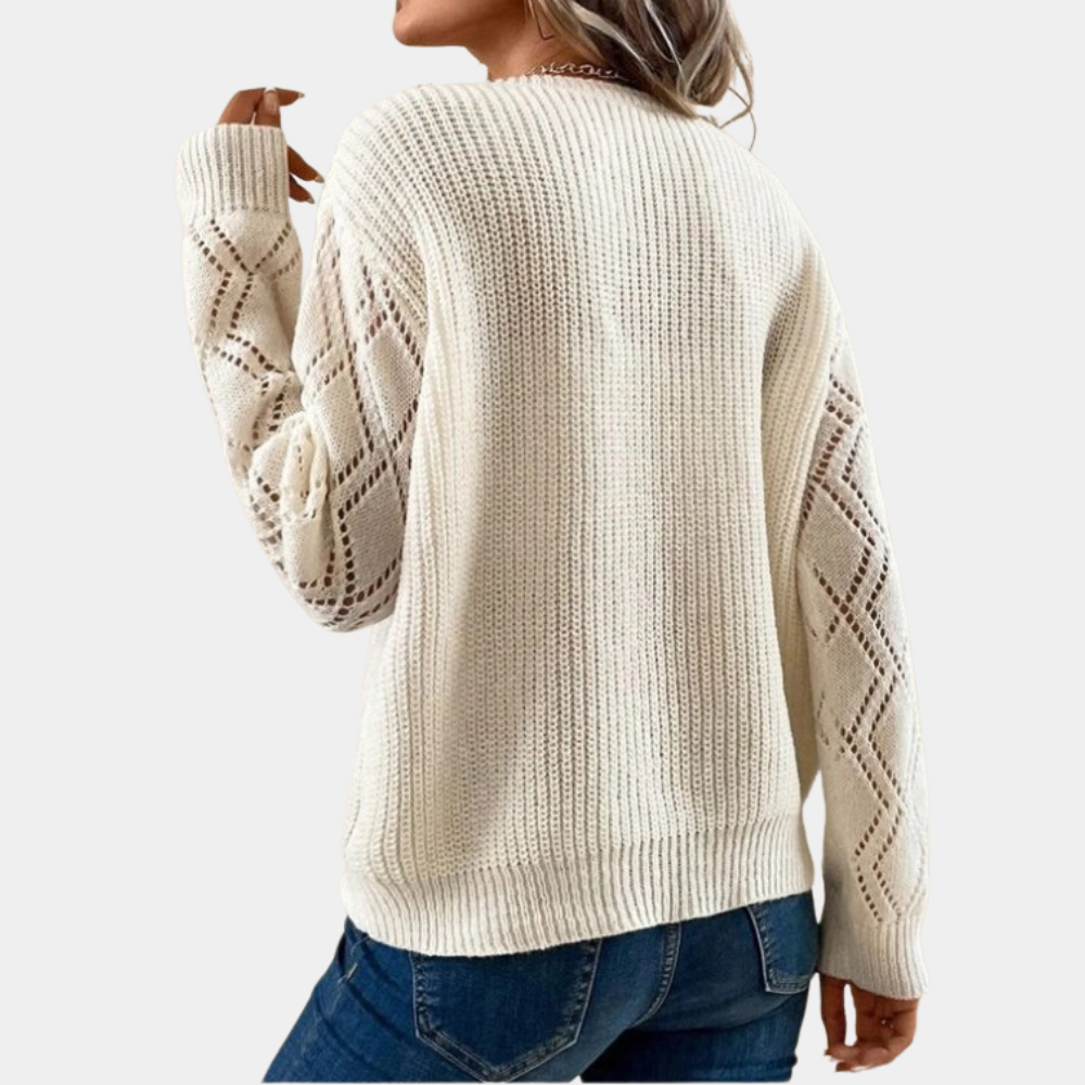 Stylish women's long-sleeved knitted jumper