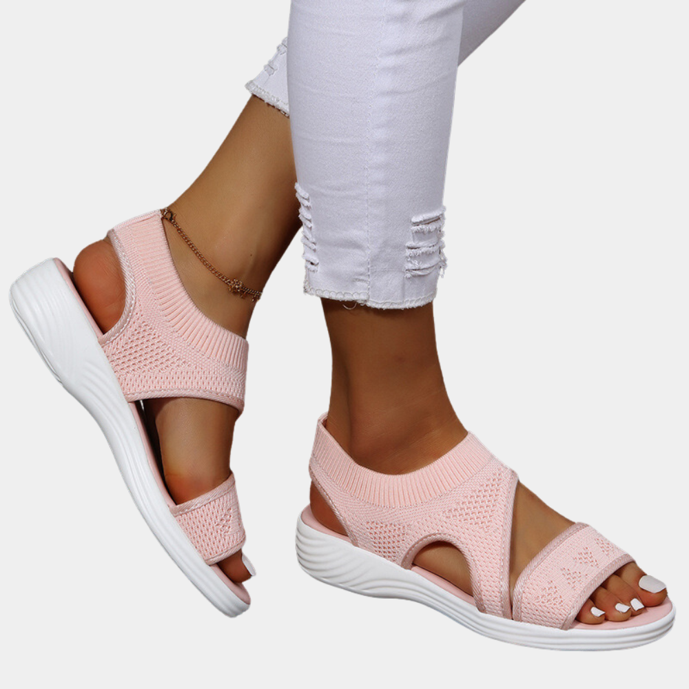 Luxurious and comfortable women's sandals for ultimate wearing pleasure