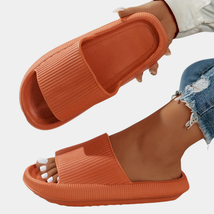 Senta - Elegant and Comfortable women's slippers
