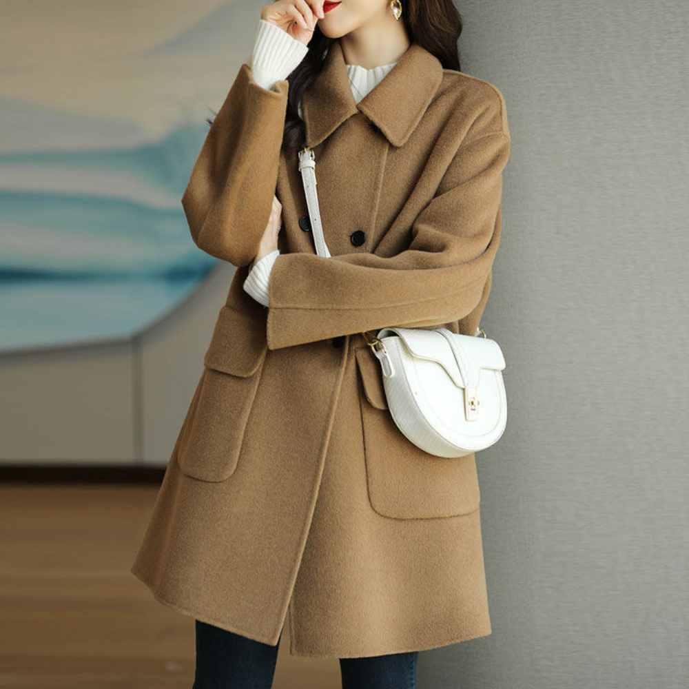 Enim - Stylish and luxurious overcoat for ladies