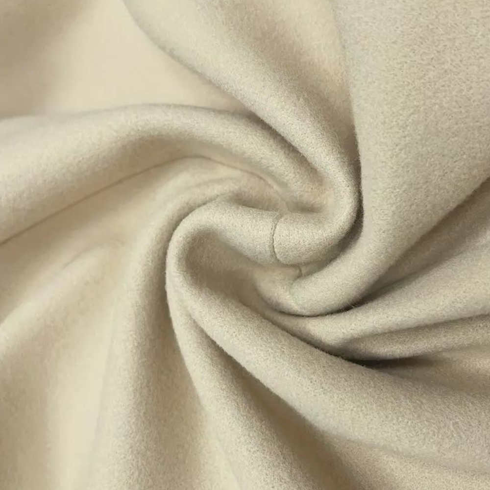 Enim - Stylish and luxurious overcoat for ladies