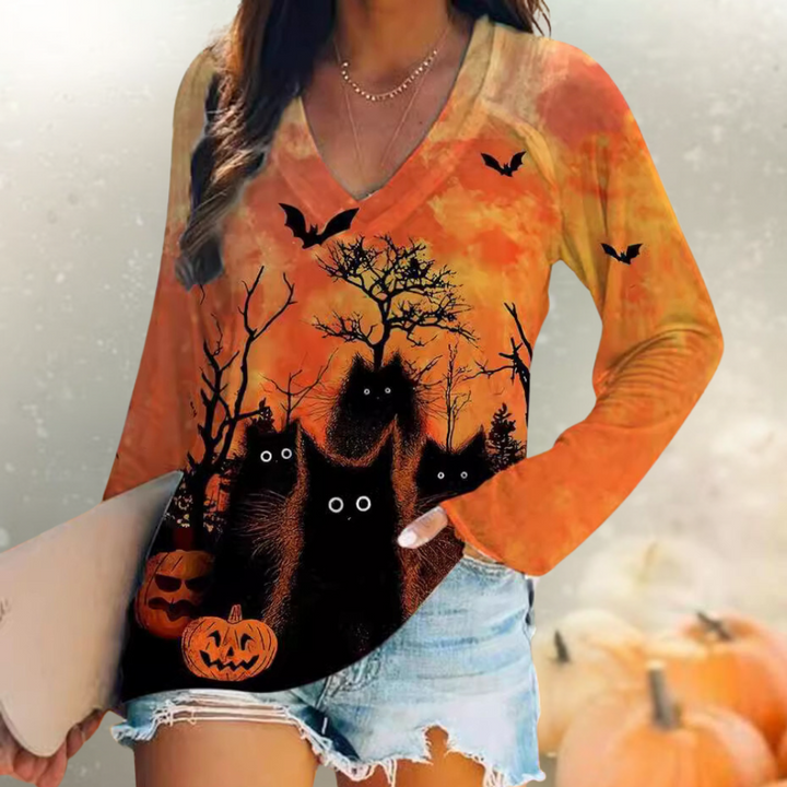 Rella - Feminine T-shirt with a Playful Halloween Cat Print