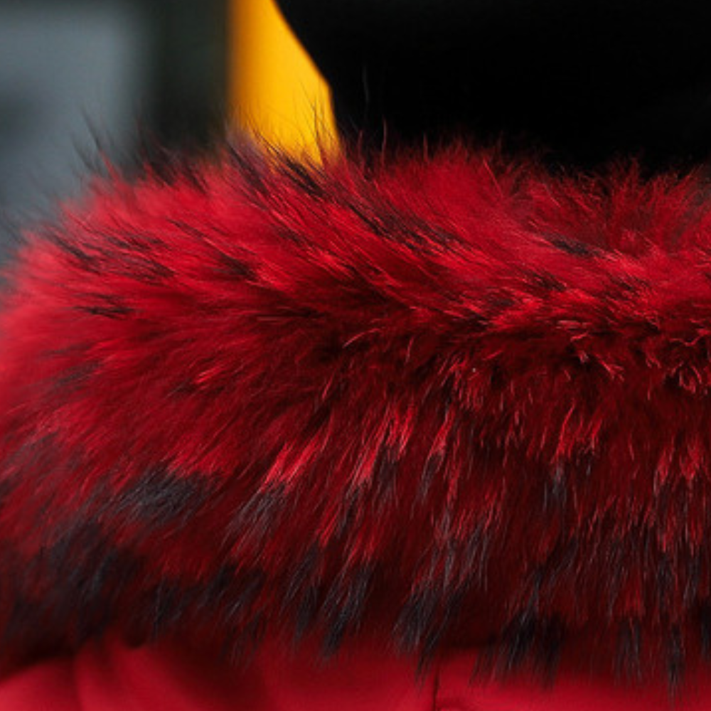 Philomena - Elegant Winter Warmth for Women