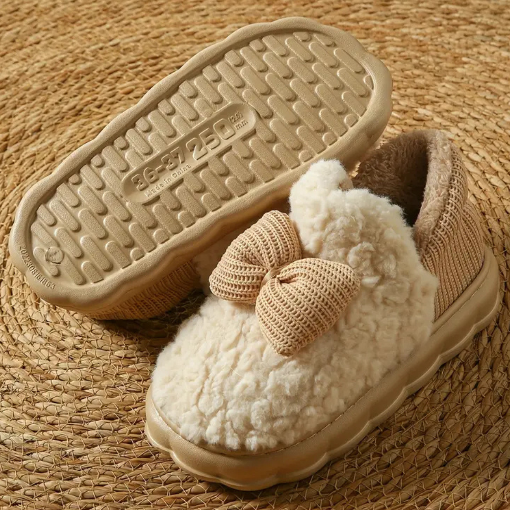 ROSSITVA - Stylish Women's Slippers for Home