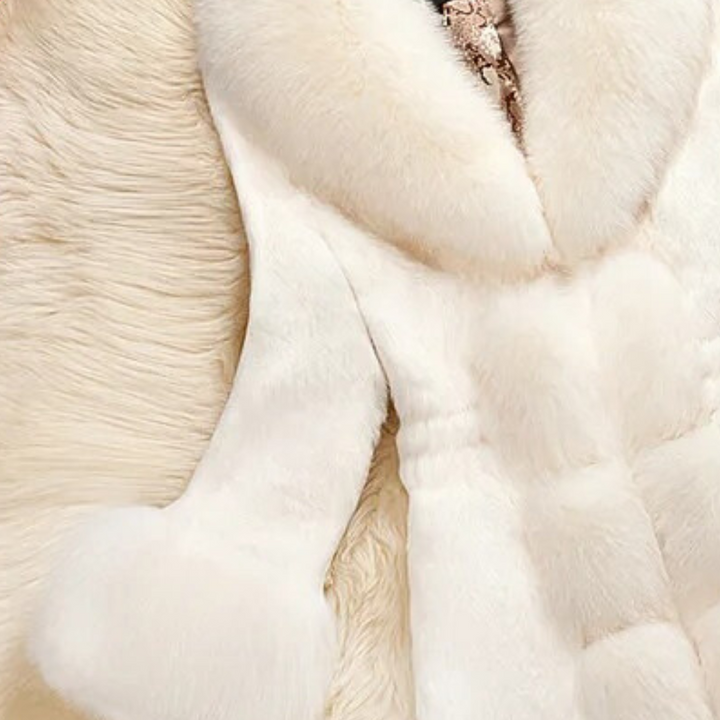 GIUSEPPINA - Luxury Fluffy Women's Coat for a Sophisticated Look