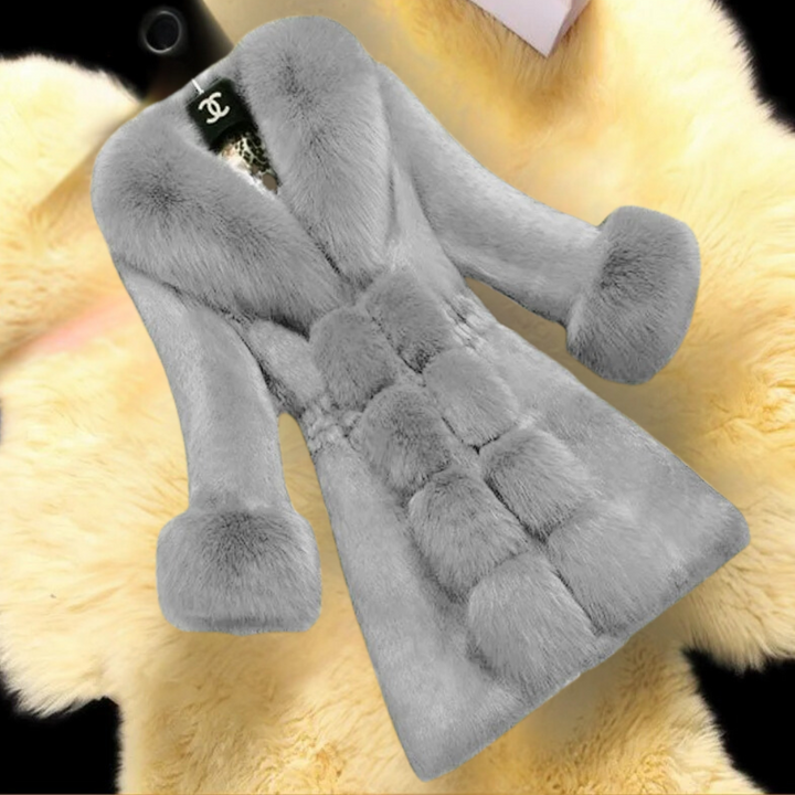 GIUSEPPINA - Luxury Fluffy Women's Coat for a Sophisticated Look