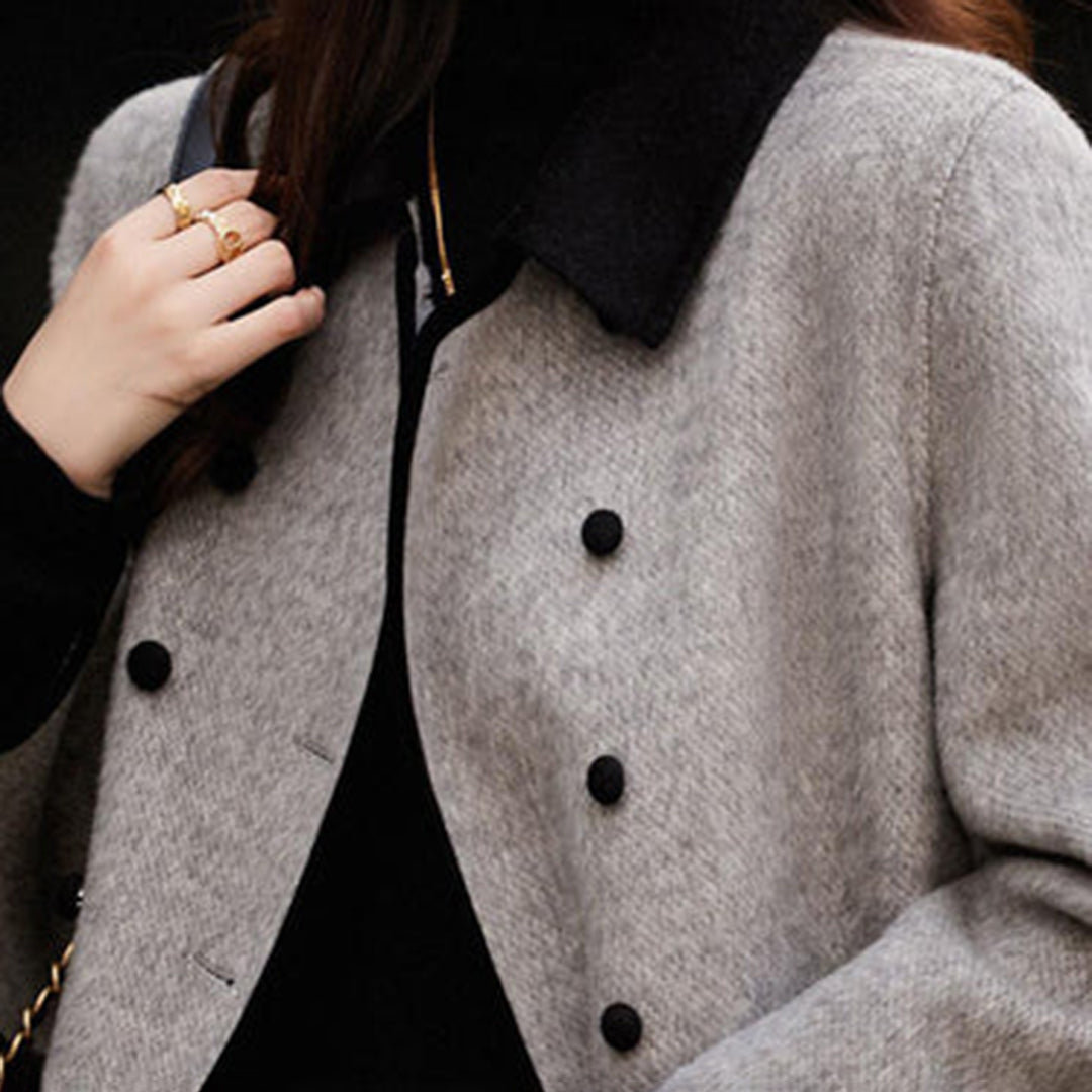 LOUISE - Elegant Women's Coat for a Chic Appearance