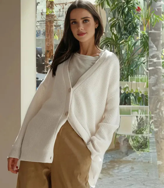 Lucy™ - Elegant Cashmere Cardigan