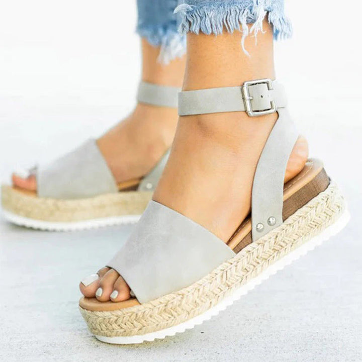 KATOKA - Elegant Women's Sandals for a Chic Summer Look