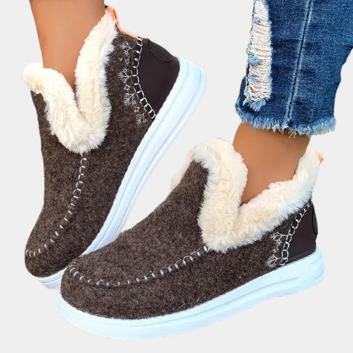 OGNYANA - Stylish Women's Winter Shoes for a Trendy Look