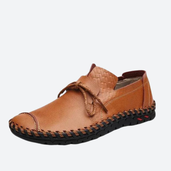 Stylish Kalil low shoes for a contemporary look